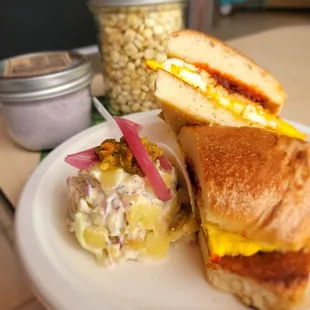 Levanta Scrambled eggs, asadero, serrano ham, green chile gravy