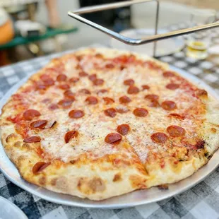 Pepperoni Pie Pizza