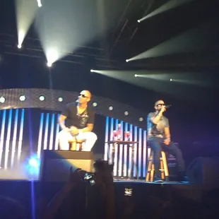 Wisin y Yandel 10/22/09