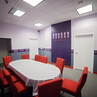 Party / Office / Team-building room