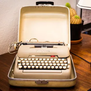 Pablo's typewriter will tell a story