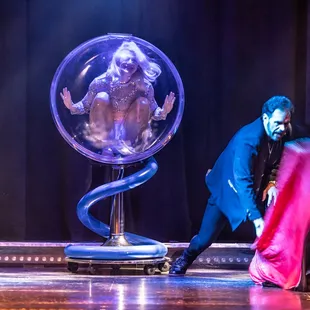 Escape Reality With A Las Vegas Magic Show Starring Garry &amp; Janine Carson!