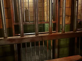 Paranoia Quest Escape The Room