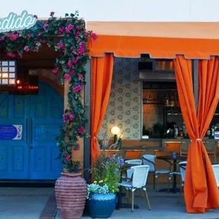 the entrance to a restaurant