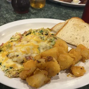 Omelette w/ Home Fries