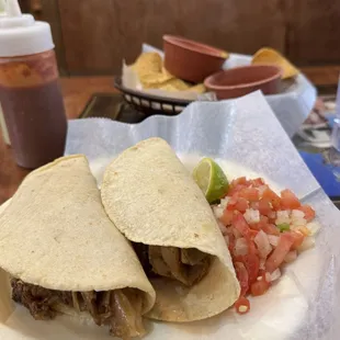 "carnitas" tacos