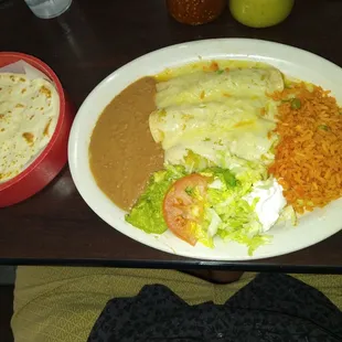 Enchilada Verdes daily special comes with/ tea...oh and look at those perfect tortilla's!