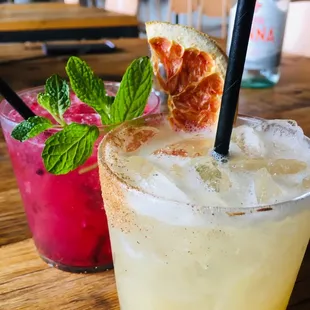 Commonwealth and the honey vanilla pear Marg