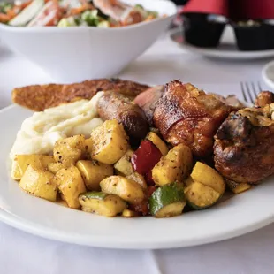 Weddings + Birthday's + Anniversary! Book Now