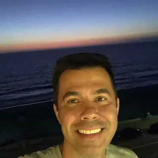 Leonardo P.