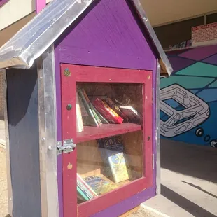 This little borrowing library has ABQ bike maps, too