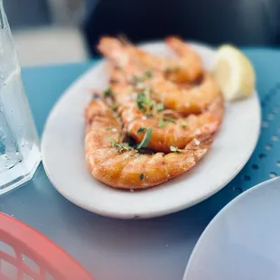 Grilled shrimp with head on. Omg heaven