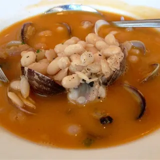 Stew of White Beans and Clams