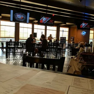 Here to listen to Acoustic Blue.   Service SLOW.