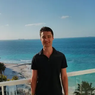 Mikhail R.