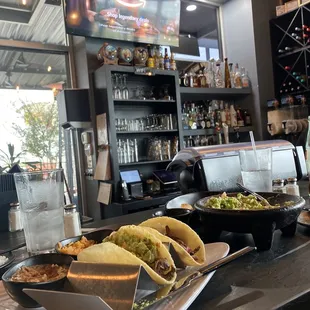 Tacos &amp; Guacamole