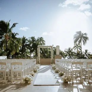 Ceremony @ Hyatt Na Lea Terrace