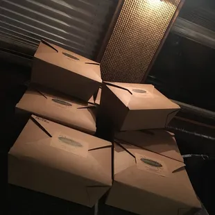 sushi and sashimi, interior