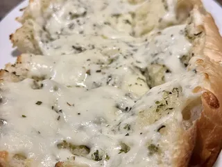 Piacquadio's Italian Restaurant & Lounge