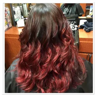 Throwback to my ombré hair was done by salon de Leon