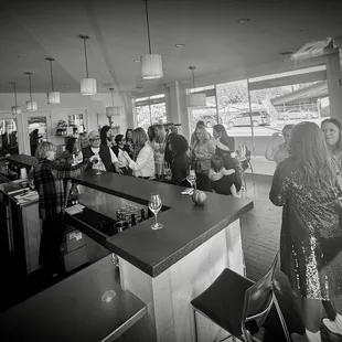 B&amp;W tasting room photo