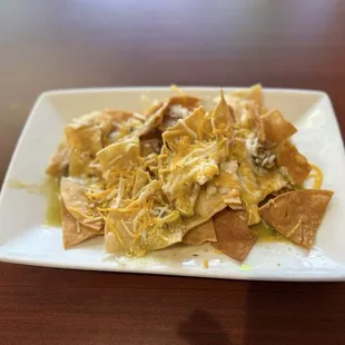 Complementary pork verde chips