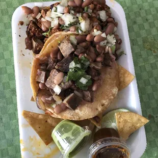 Lengua/al pastor tacos (5,50)