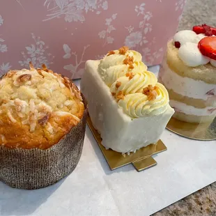 Fresh Strawberry Cake