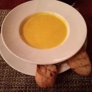 Carrot and Cauliflower cream based soup (special)