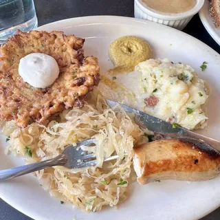 Bratwurst Plate