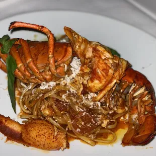 Lobster linguine