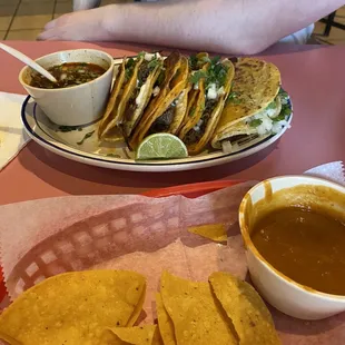 Birria Tacos de Birria