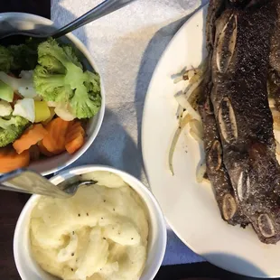 Sides are well prepared as well, fresh!