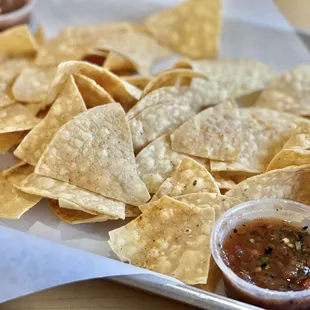 Yummy chips and salsa!!!