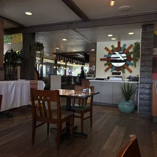 Estradas entrance