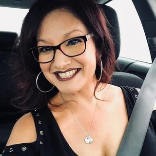 Elaine R.