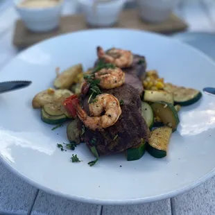 Camarones En Mojo De Ajo