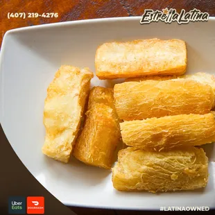 a plate of fried food