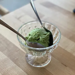 Green tea ice cream