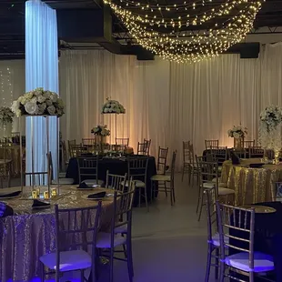 Elegant gold and black decor
