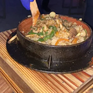 Mushroom Hot Pot