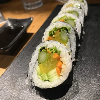 Veggies Cut Roll