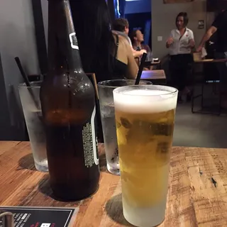 Sapporo (Large 20.3 oz.)