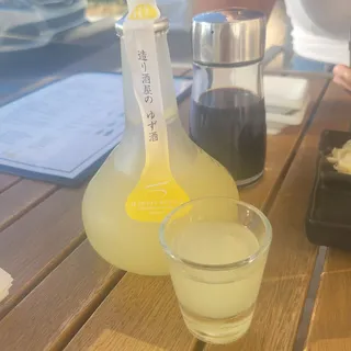 Aladdin Yuzu Citrus Flavored Sake (300 ml.)