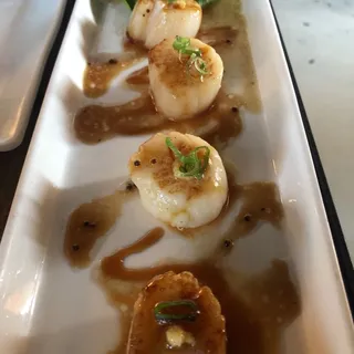 Umami Scallop