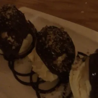Profiteroles