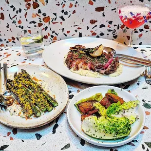 Asparagus with crab dip Ribeye w/ spring onion &amp; side of potatoes &amp; the best lettuce ever (how do they make this magic?) Sakura gin