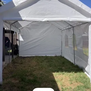 10x20 canopy 

We have 
10x20 
20x20
20x30 
20x40 
Call for more info