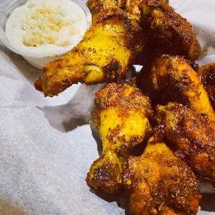 fried chicken wings, chicken wings and fried chicken, bbq wings, chicken, fried chicken, poultry, food, chicken wings, bbq chicken