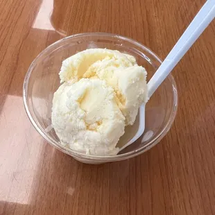 Blue bell vanilla ice cream